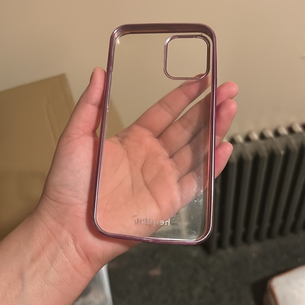 iPhone 12 clear case - Picture 2 of 4